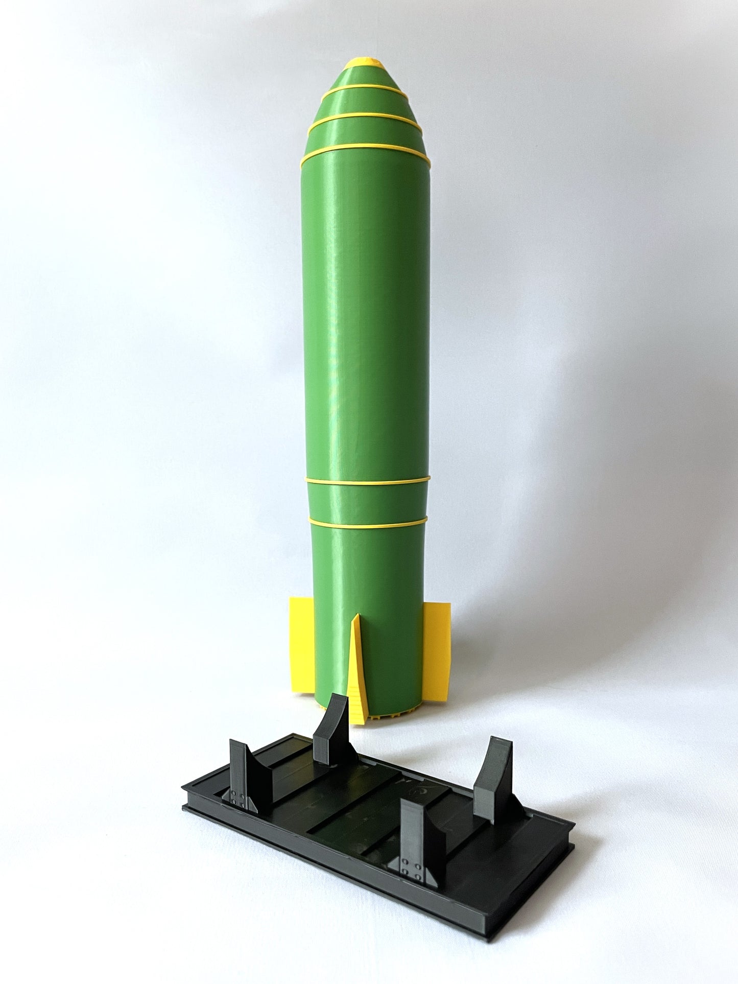 1:24 Scale Mark 17 Thermonuclear Gravity Bomb, Hydrogen Nuke Atom Atomic 3D Printed